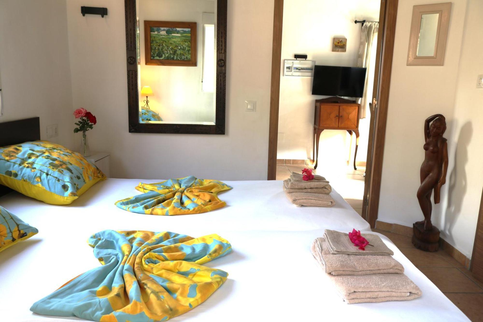 Private Detached Chalet With Own Jacuzzi Mi Dushi Tolox Buitenkant foto